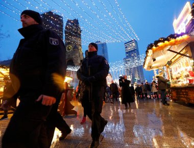 Βερολίνο: Ελεύθερος αφέθηκε λόγω έλλειψης στοιχείων ο 17χρονος που «σχεδίαζε» τρομοκρατικό χτύπημα